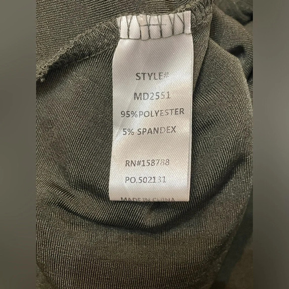 MABLE Front Ruched Button-Down Skinny
Mini Shirt Dress Small NWT - Picture 11 of 11